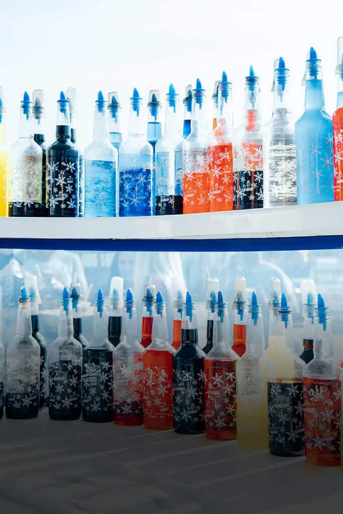 snowie flavorpour dark4 683x10244 2