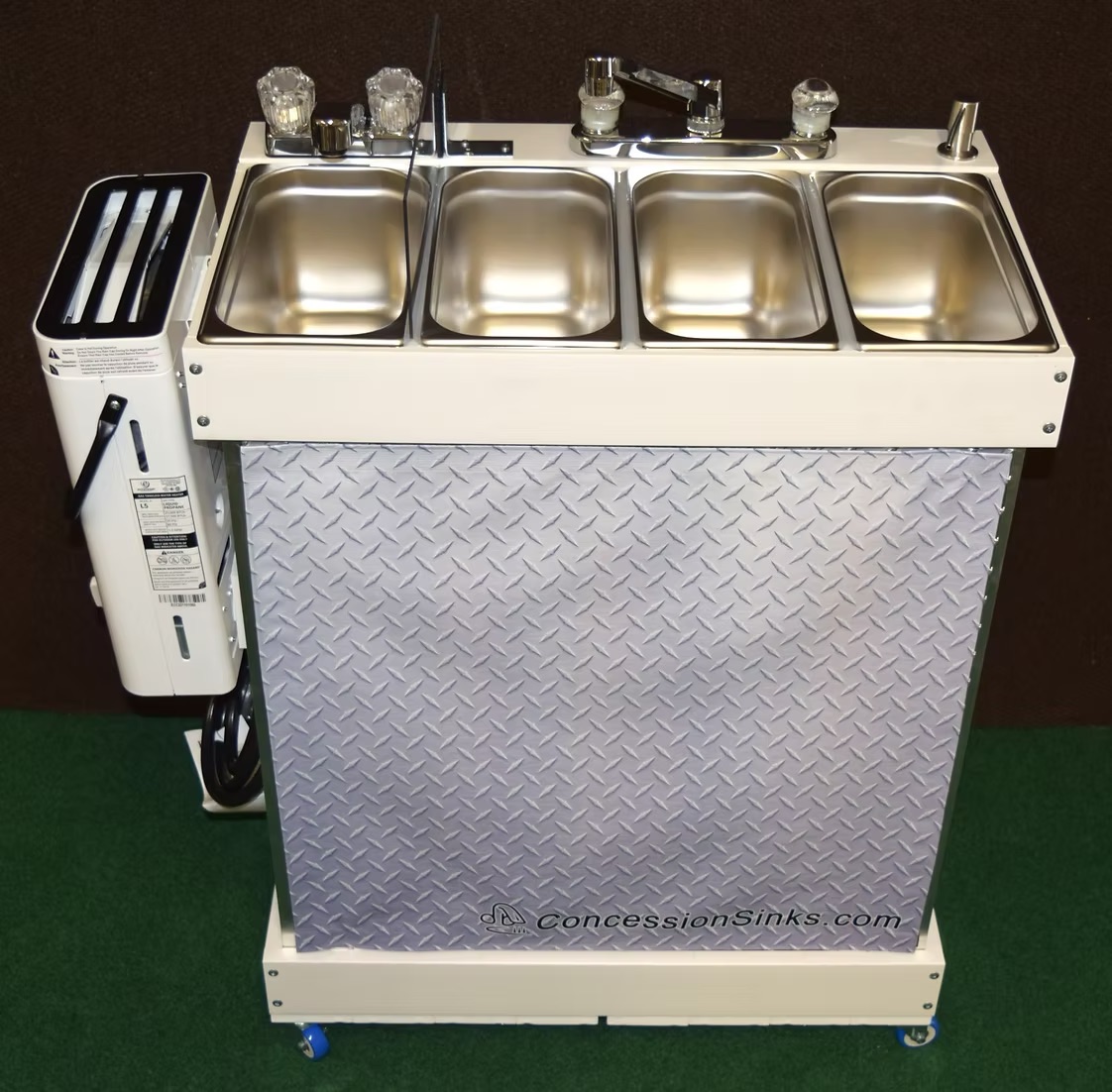 Concession sink